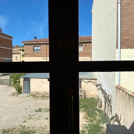 Hotel Rural Leones
